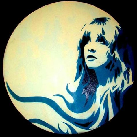 Stevie Nicks Stevie Nicks Pop Art, Stevie Nicks Artwork, Stevie Nicks Painting, Stevie Nicks Silhouette, Fleetwood Mac Painting, Fleetwood Mac Drawing, Celebrity Silhouette Art, Edge Of Seventeen Stevie Nicks, Stevie Nicks Drawing