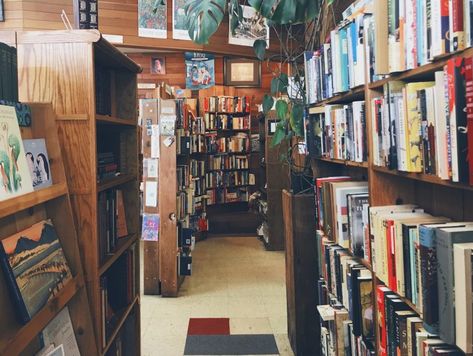 Small Library Aesthetic, Public Library Aesthetic, Small Town Aesthetic, Small Town Living, Library Aesthetic, Small Town Life, Penguin Random House, Beach Reading, Random House