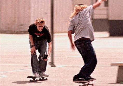 4th Grade Mid 90s, Mid90s Aesthetic, Mid 90s Aesthetic, Mid 90/, 90s Tv Show, 90s Tv, Mid 90s, Teen Life, In Another Life