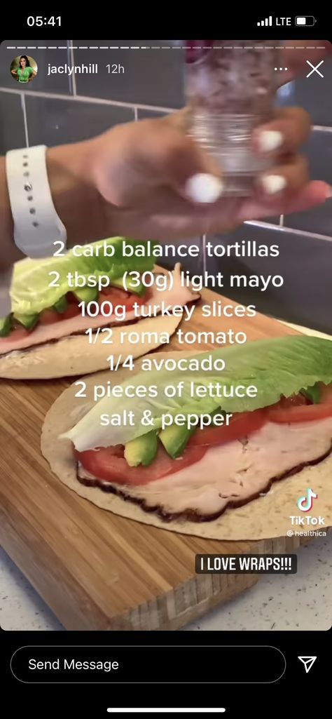 Tortillas Recipes, Carb Balance Tortillas, Lunch Wrap, Tortilla Recipe, Roma Tomatoes, No Carb Diets, Tortillas, Healthy Lunch, Keto Recipes