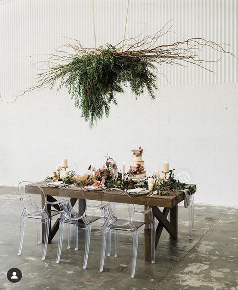 Hanging Foliage, Industrial Wedding Venues, Greenery Bouquet, Cactus Wedding, Wall Photography, Ibiza Wedding, Flower Installation, Wedding Set Up, Eucalyptus Wedding