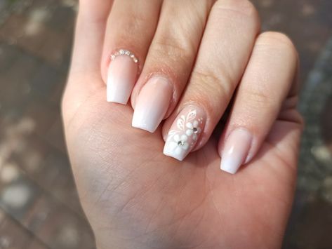 French Wedding Nails Brides, Almond Nails For Bride, Bridal Shower Nails For Bride, Wedding Beauty Prep, Bridal Shower Nails, Bachelorette Nails, Dusty Rose Wedding Colors, Wedding Day Nails, Uñas Ideas