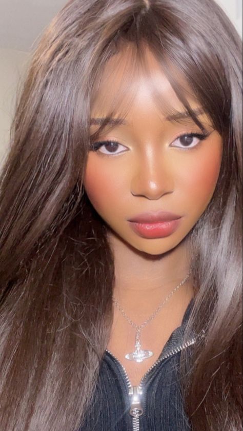 Douyin Black Woman, Korean Make Up Black Skin, Chinese Makeup Dark Skin, Japanese Makeup Black Skin, Soft Make Up Look Natural Black Women, Asian Makeup On Dark Skin, Douyin Makeup On Black Women, Korean Style Makeup On Dark Skin, Korean Makeup Black Skin