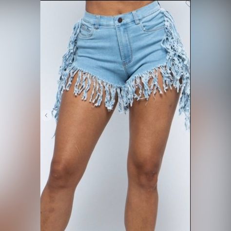 Light Denim Tassel Jean Shorts Denim Tassel, Womens Stretch Jeans, Skort Style, One Teaspoon Shorts, Celebrity Pink Jeans, Denim Skort, Cutoff Jean Shorts, Forever 21 Jeans, Knee Length Shorts