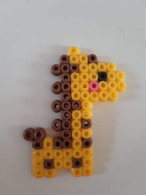 Cheetah Print Perler Beads, Perler Beads Giraffe, Perler Beads Ideas Cute Animals, Ironing Bead Ideas, Cute Iron Bead Ideas, Fused Bead Art, Hammer Bead Ideas, Small Iron Bead Ideas, Cute Mini Perler Bead Ideas