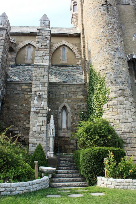 Hammond Castle Gloucester Ma | RachelC.Photography | Flickr Places To Visit In Massachusetts, Massachusetts Food, Massachusetts Photography, Haunted House Tour, Hammond Castle, Gloucester Massachusetts, Most Beautiful Places To Visit, Amazing Places To Visit, Massachusetts Travel