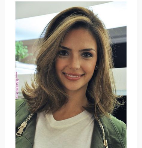 Caroline Celico, Haircut Layers, Auburn Balayage, Hairstyle Examples, Lob Hairstyle, Mom Hairstyles, New Cut, Auburn Hair, Shoulder Length Hair