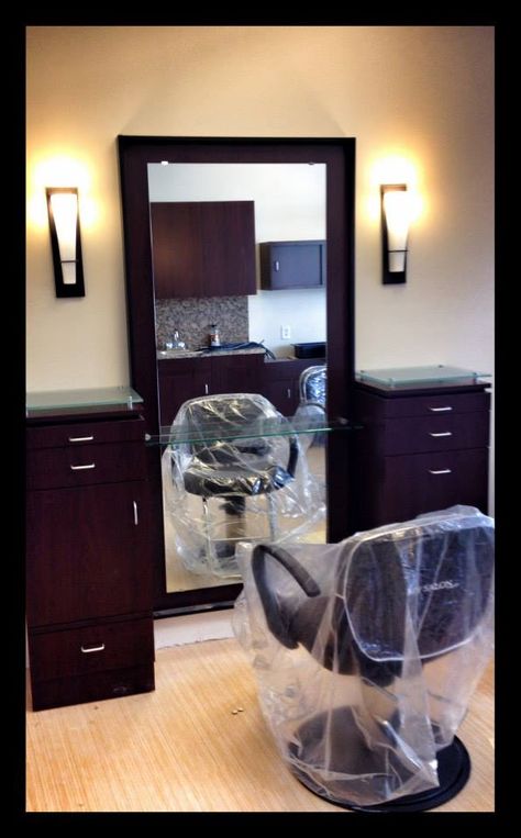 Brand new styling station being installed at MY SALON Suite of Ft. Lauderdale Salon Station Ideas, My Salon Suite, Salon Interior Design Ideas, Small Salon, Nail Salon Interior Design, Beauty Salon Interior Design, Nail Salon Interior, Home Hair Salons, Home Beauty Salon