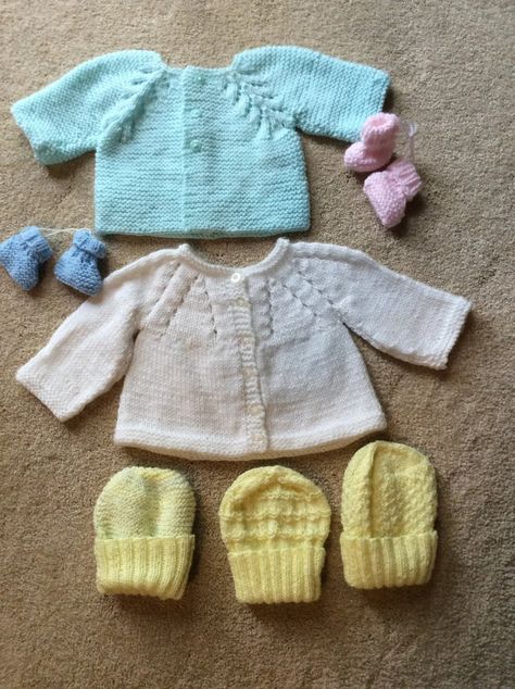 Knitting - Preemie baby items | Knitting and Crochet Forum Preemie Knitting Patterns Free, 4ply Baby Knitting Patterns Free, Prem Baby Knitting Patterns Free, Preemie Patterns, Pig Toys, Peppa Pig Toys, Beanie Knitting Patterns Free, Beanie Knitting, Preemie Baby