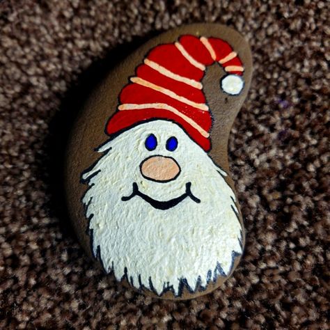 Jolly Christmas Bearded Santa Clause Hand Painted Rock Holiday Accent Homemade And Hand Painted Smooth To The Touch Fits Nicely In Hand ~3-3.5" In Length Has A Protective Coat Of Poly On The Top To Protect From Weathering & Wear Christmas Pebble Art, Stone Art Painting, Seashell Painting, Painted Rocks Kids, Christmas Rock, Christmas Inflatables, Jolly Christmas, Santa Clause, Hand Painted Rocks