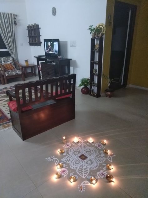 Karthigai Deepam at home Karthigai Deepam Decoration At Home, Karthigai Deepam Decoration, Karthigai Deepam, Diwali Design, Kolam Designs, Pretty Lights, Diwali, Song Lyrics, Diy Home Decor