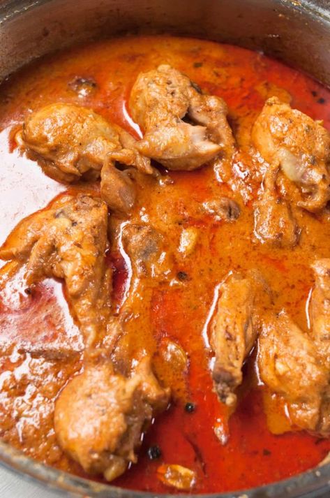 Chicken Qorma Pakistani, Cultural Recipes, Chicken Korma Recipe, Afghan Food, Pakistan Food, Pakistani Dishes, Desi Khana, Korma Recipe, Chicken Korma