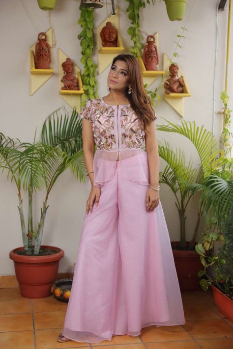 Crop Top With Plazo And Jacket, Crop Top With Plazo, Western Party Outfit, Shrug Crop Top, Top And Plazo, Baby Pink Crop Top, Plazo Pants, Embroidery Jacket, Mehendi Outfits