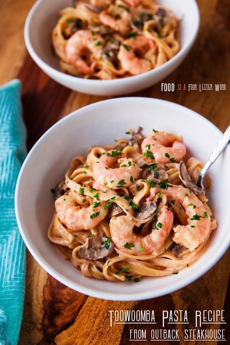 Toowoomba Pasta, Shrimp Rolls Recipe, Shrimp Roll, Cabin Food, Shrimp Fettuccine Alfredo, Poke Bowl Recipe, Shrimp Fettuccine, Garlic Parmesan Chicken Wings, Tuna Poke