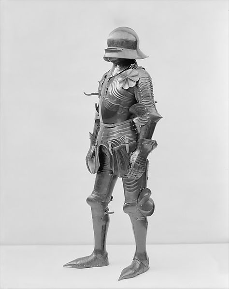 Gothic Armor, late 15th century; extensively restored and completed ca. 1926. German and Italian. The Metropolitan Museum of Art, New York. Bashford Dean Memorial Collection, Bequest of Bashford Dean, 1928 (29.150.8a–q) | In this work, Dean’s goal was to create a late German Gothic armor, a type often considered the pinnacle of armor-making. Complete and homogeneous examples were nonexistent on the art market by Dean’s time. Gothic Armor, 15th Century Armor, Medieval Knight Armor, Century Armor, Ancient Armor, Historical Armor, Late Middle Ages, Knight Armor, Arm Armor