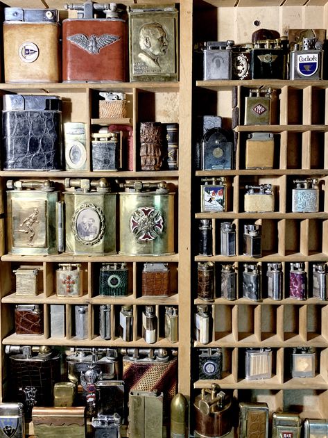 Wall Display Case, Vintage Lighters, Custom Lighters, Cool Lighters, Old Lights, Cigars And Whiskey, Cufflink Set, Barn Finds, Shadow Boxes