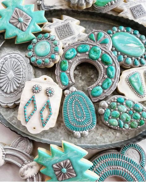 Turquoise jewelry cookies Cowgirl Cookies, Squash Blossom Jewelry, Turquoise Party, Cow Birthday Parties, Horse Cookies, Western Birthday Party, Western Themed Wedding, Western Birthday, Western Theme Party