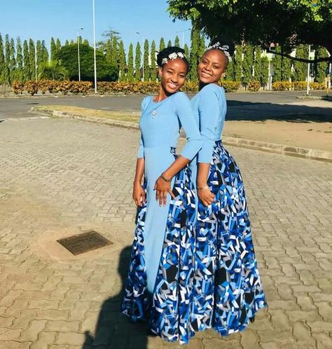 Worship Team Outfits, Team Outfits, Stylish Gown, Bridal Tiaras, Worship Team, Crystal Bridal Tiaras, Wedding Photoshoot Poses, Simple Blouse, African Clothing Styles