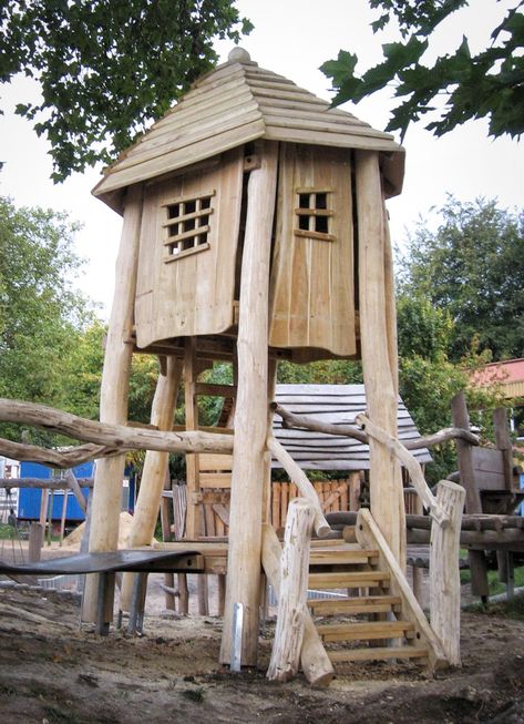 Forest Playground, Rustic Wood Projects, Wooden Playground, Kids Play Spaces, Tree Fort, Birdhouses Rustic, Play Structures, Natural Playground, Backyard Sheds