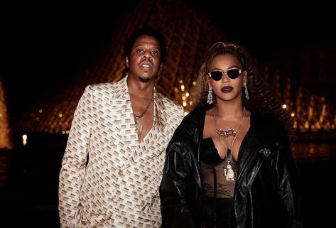 THE CARTERS - #EverythingIsLove is now available on Apple Music, Spotify, iTunes, Amazon, Google Play & TIDAL! __ Link in bio! Bey And Jay, Everything Is Love, Sir Carter, Beyoncé And Jay Z, Capital B, King B, Beyonce Style, Beyonce Knowles Carter, Carter Family