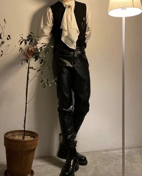 Steampunk Formal Men, Dark Gothic Clothes Male, Victorian Gothic Aesthetic Outfit Men, Vamp Outfit Men, Vampire Prom Outfit, Vampire Aesthetic Clothes Male, Vampire Fashion Aesthetic Male, Formal Pirate Outfit, Grunge Angelcore Outfits