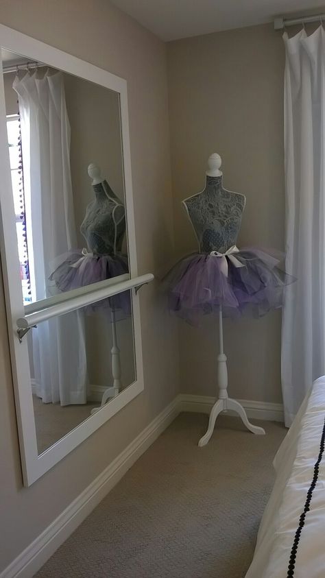 Girl room ballerina people ballet bar Ballerina Bar In Bedroom, Ballet Room Decor Aesthetic, Ballerina Room Decor Ideas, Ballet Bar In Girls Room, Dancer Room Ideas, Dancer Bedroom Ideas, Ballet Bedroom Ideas, Ballerina Room Ideas, Ballerina Bedroom Ideas Kids