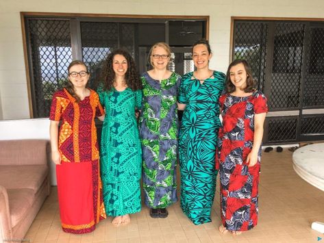 How to dress like a Fijian | YWAM Louisville Fijian Clothing, Island Wear, My Bible, How To Make Skirt, Native Style, Wearing A Hat, Bible School, People Dress, One Month