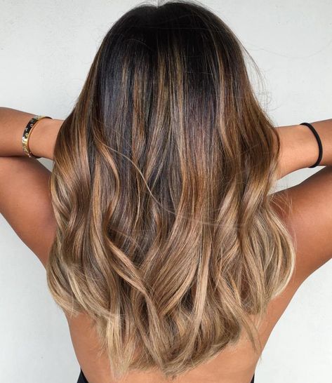 Caramel And Ash Blonde Balayage For Brown Hair Popelavá Blond, Brunette Ombre, Ash Blonde Balayage, Blond Balayage, Guy Tang, Balayage Blonde, Brown Hair Balayage, Vlasové Trendy, Ombre Hair Color