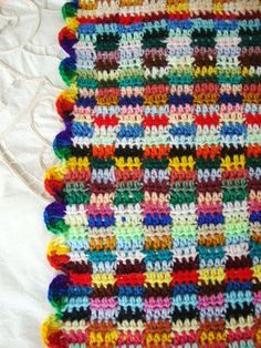 Scrappy Crochet Projects, Advanced Quilts, Crochet Scrapghan, Scrap Afghan, Crochet Afghans Easy, Crochet Queen, Scrap Crochet, Yarn Scraps, Scrap Yarn Crochet