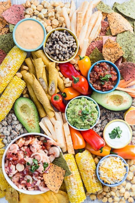 Cinco de Mayo Snack Platter - Having a party for many guests this Cinco De Mayo? Make this super easy platter with all your Mexican Favorites! Ceviche, Elote, Salsa, Tortillas and so much more.  Which one is your favorite? #cincodemayo #cinco #cincodemayoparty #cincodemayorecipes #health #healthy #healthyrecipes #healthyliving #healthylifestyle #healthylife Appetizer Dips Cold, Appetizers Mexican, Mexican Easy, Cold Appetizers Easy, Snack Platters, Mexican Favorites, Appetizers Easy Dips, Healthy Appetizers Easy, Camping Snacks