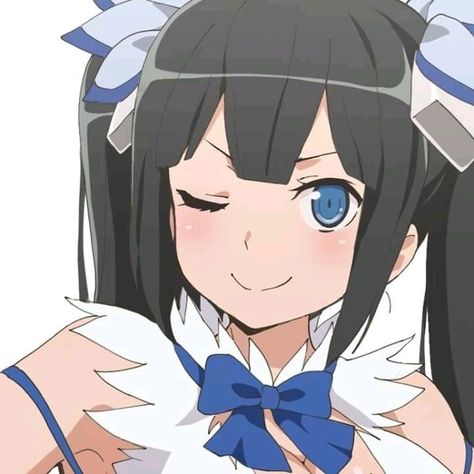 Hestia Anime, Cosplay Instagram, Danmachi Anime, Dungeon Ni Deai, Dungeon Ni, Anime Expressions, Anime Best Friends, Cosplay Anime, Mailbox