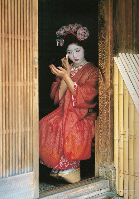 Memoirs Of A Geisha, Turning Japanese, Afrique Art, Geisha Art, Roppongi, Japanese Geisha, Japan Culture, Art Japonais, Sapporo