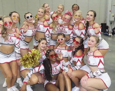 Woodlands Elite Cheer, Woodlands Elite, Competitive Cheer, Cheer Team, All Star