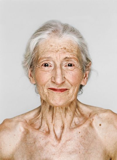 Old Age Makeup, Drawing The Human Head, Beauty Fotografie, 얼굴 드로잉, People Portrait, Old Faces, Ageless Beauty, Old Woman, Portrait Images