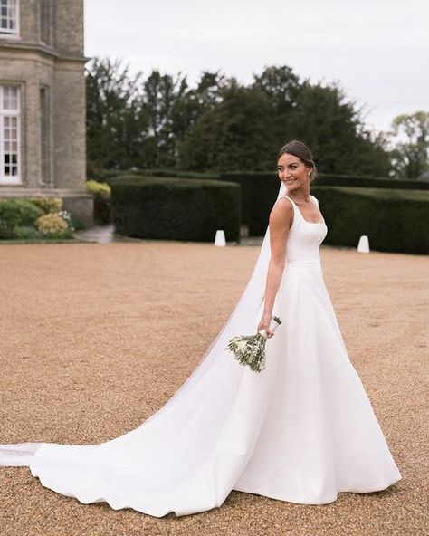 Sassi Holford on Instagram: "Beautiful Isobel wore Sassi Holford Charlotte with her very special something blue @manoloblahnik Hangisis (one of the first gifts she ever received from her new husband) to marry her love, Jonny, in the incredible surroundings of @hedsor 🤍 Photographer: @rachel_takes_pictures Hair & Make-Up: @portraitsbridal Florist: @lavendergreenflowers Venue: @hedsor . . . #sassiholford #sassiholfordbride #newcollection #bridalstyle #britishbridal #weddinginspo #weddingdressi Sassi Holford, Romantic Wedding Inspiration, Something Blue, Romantic Wedding, Wedding Outfit, Bridal Style, Wedding Inspo, Florist, Love Her