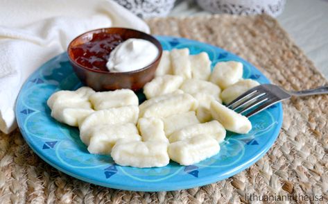 Traditional Farmer’s Cheese Dumplings / Tradiciniai varškės virtinukai – Lithuanian in the USA Cheese Dumplings Recipe, Lithuania Food, Lithuanian Food, Farmer Cheese, Cheese Dumplings, Cheese Curd, Farmer’s Cheese, Heritage Recipes, Lithuanian Recipes