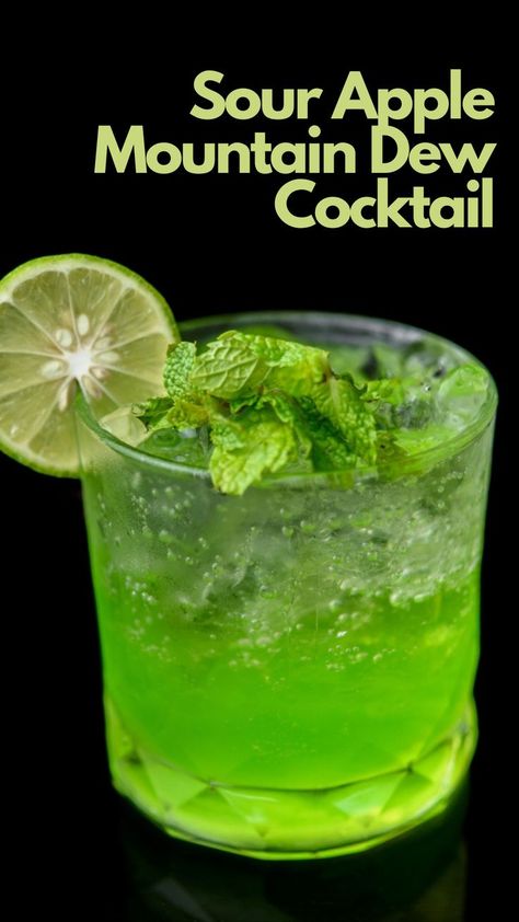 Sour Apple Mountain Dew Cocktail Apple Drinks Alcohol, Green Apple Cocktail, Apple Pucker Drinks, Green Apple Sangria, Green Apple Cocktails, Jolly Rancher Drink, Apple Cocktail Recipes, Green Apple Vodka, Sour Apple Pucker