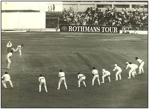 Australia Vs N Zealand .... Lillee used all  9 players in the slips. West Indies Cricket Team, History Of Cricket, Cricket Quotes, Melbourne Cricket Ground, World Cricket, Cricket Wallpapers, Cricket Balls, Cricket Club, Test Cricket