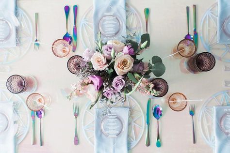 Mermaid Inspired Wedding Tablescape // Best Wedding Inspiration of 2017 via TheELD.com Celestial Wedding Theme, Wedding Dresses 50s, Industrial Chic Wedding, Bag Of Chips, Celestial Wedding, Rainbow Wedding, Mermaid Inspired, Colour Pop, Wedding Tablescapes