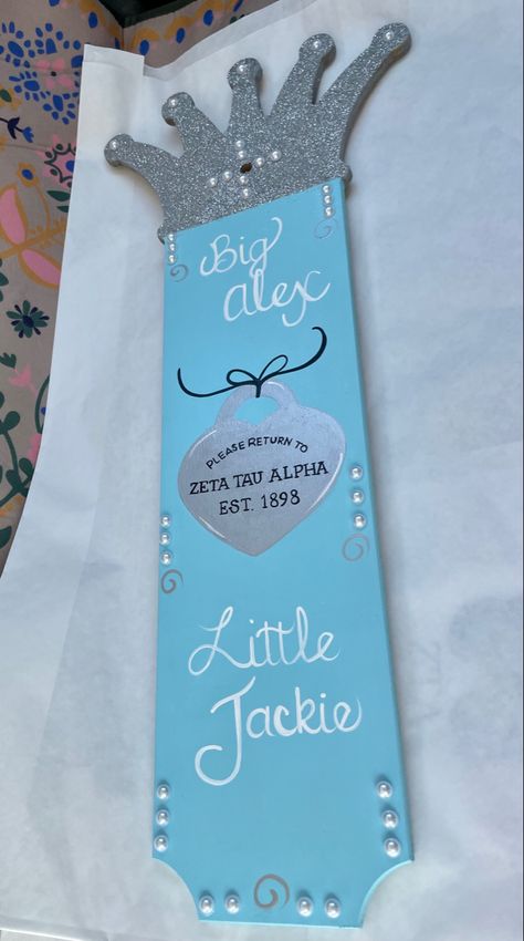 Paddle Ideas Sorority Big Little, Sorority Paddles Ideas Big Little, Paddle Sorority Big, Paddle Sorority, Big Little Paddles, Sorority Paddles, Sorority Big Little, Zeta Tau Alpha, Paddles