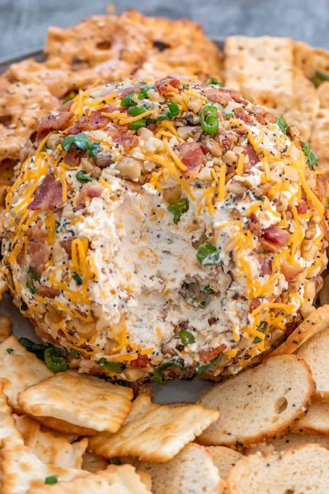 Have this flavor-packed homemade bacon Ranch cheese ball ready in under 15 minutes! Cheddar Bacon Ranch Cheese Ball, Cheese Ball Bacon, Flavor Cream Cheese, Bacon Ranch Cheeseball, Bacon Ranch Cheese Ball Recipe, Bacon Cheeseball, Bacon Cheese Ball, Bacon Ranch Cheese Ball, Cream Cheese Balls Recipe