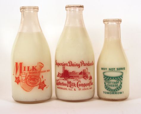 Old Milk Bottles, Old Fashioned Drink, Vintage Milk Bottles, Vintage Milk Can, Kentish Town, Milk Packaging, Glass Milk Bottles, Milk Bottles, Vintage Packaging