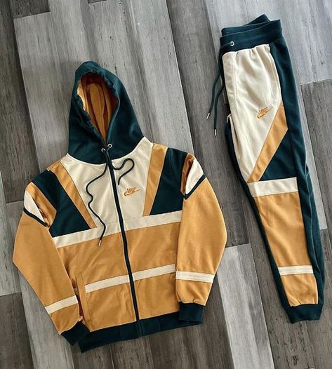 Sweat Suits Outfits, Nike Tracksuits, Nike Clothes Mens, Jackets Style, Designer Tracksuits, Sweats Outfit, Men Tracksuit, Pants Nike, Dads Clothes