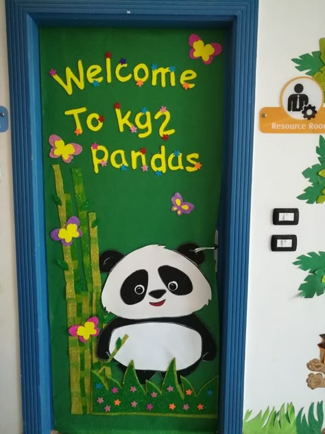 Panda Door Decorations, Panda Door Decorations Classroom, Panda Classroom Decorations, Panda Classroom Theme, Playgroup Class Decoration, Panda Classroom, Class Birthday Display, Class Door Decorations, Color Paper Crafts