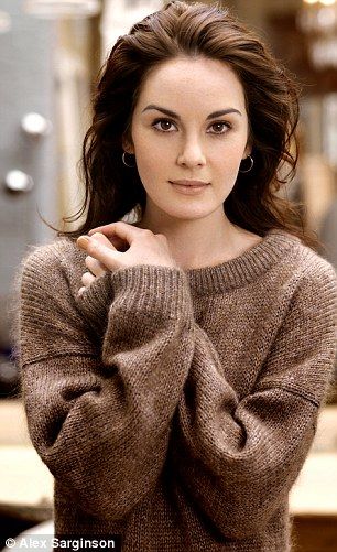 Mary Crawley, Essex Girls, Lady Mary Crawley, Inspiration Story, Downton Abbey Fashion, Sassy Style, Downton Abby, Michelle Dockery, Sister Photos