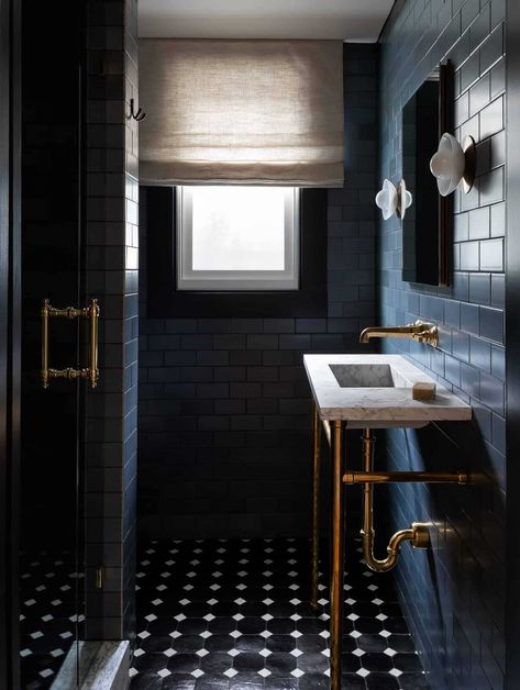 How To Make Your Tile Look Really Special Without Being Dated In 10 Years - New Classic Tile "Trends" That I'm LOVING - Emily Henderson Heidi Caillier, Moody Bathroom, Classic Tile, Tile Trends, Emily Henderson, Interior Design Photos, Bathroom Backsplash, Tile Trim, Wood Vanity