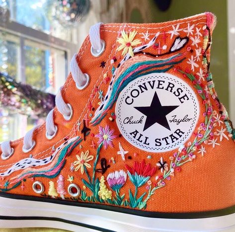 BOHO FANATIC ♡ NITIKA on Instagram: “...coz ORANGE is my HAPPY COLOR😍🧡 Embroidered Converse Swag by @nonakeddenim 🧡🦋📿. She is an amazing artist & pro in taking basic Converse…” Converse Embroidery, Cool Converse, Embroidered Converse, Embroidery Shoes, Embroidered Shoes, Hype Shoes, Aesthetic Shoes, Swag Shoes, Embroidered Clothes