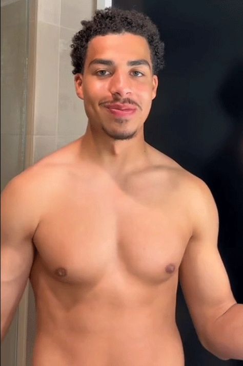 Puerto Rican Boys, Marcus Scribner, Puerto Rican Men, Fine Shyt, Fine People, Light Skin Men, Men Abs, Black Beards, Celebrity Skin