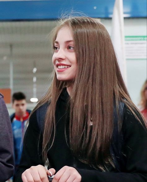 Alena Kostornaia, Aliona Kostornaia, Skating Aesthetic, Kim Yuna, Russian Figure Skater, Evgenia Medvedeva, People Icon, Alexandra Trusova, Model Aesthetic