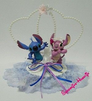 WED-237. Wedding Cake Topper Stitch & Angel 2011 Stitch And Angel Wedding Theme, Stitch And Angel Wedding, Stitch Wedding Cake, Angel And Stitch, Lilo And Stitch Cake, Angel Wedding, Wedding December, Stitch Wedding, Stitch Cake